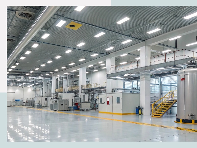 Освещение ангаров в Белореченске от 609 руб. - Эффективные решения